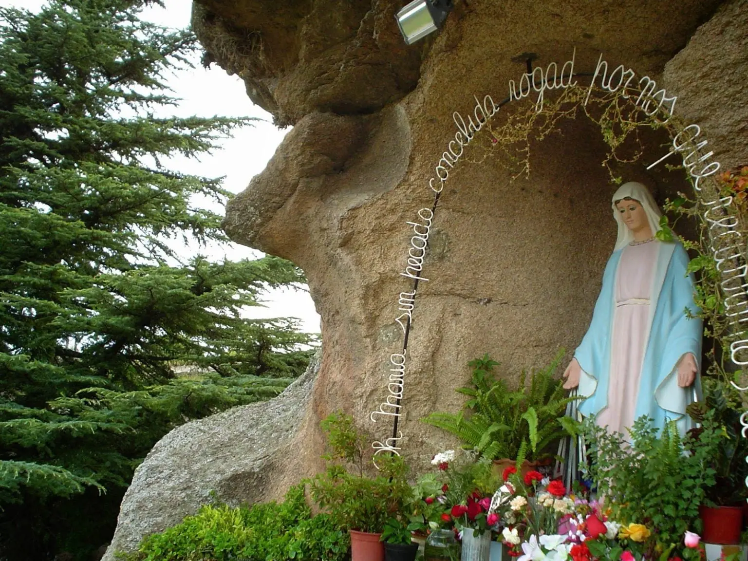 Gruta de la Medalla Milagrosa